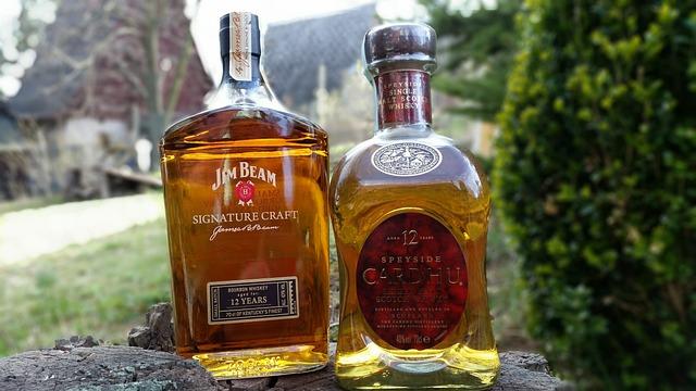 8. Exploring Jim⁣ Beam's Innovations: From Infused Flavors to Experimental Caskings