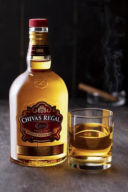Unraveling‍ the Distinctive Flavors of ‌Chivas Regal Whisky