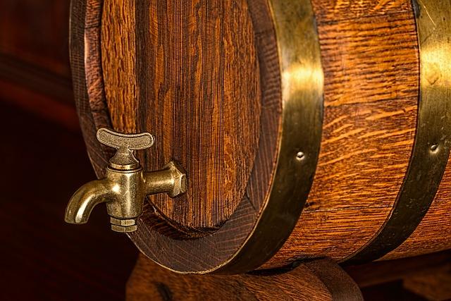 Exploring the Role of Barrels in Whiskey Aging