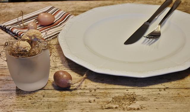 Clyde May's Straight Bourbon Whiskey Review: A Taste of Alabama's Finest 4 Serving Suggestions and Pairings for Clyde May's Bourbon